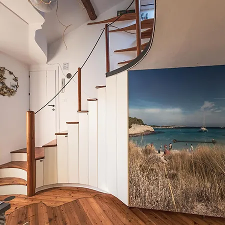 Nautical Micro-loft Con Parcheggio Privato شقة *