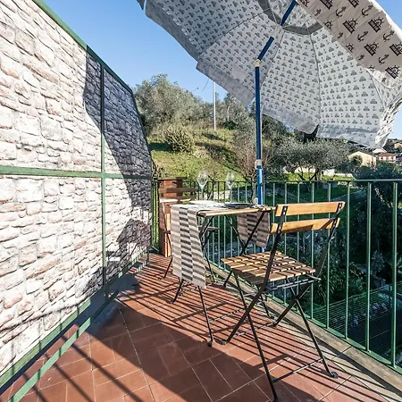 Microcasa Strategica Cinque Terre E Portofino Parcheggio Auto E Bici Gratuito