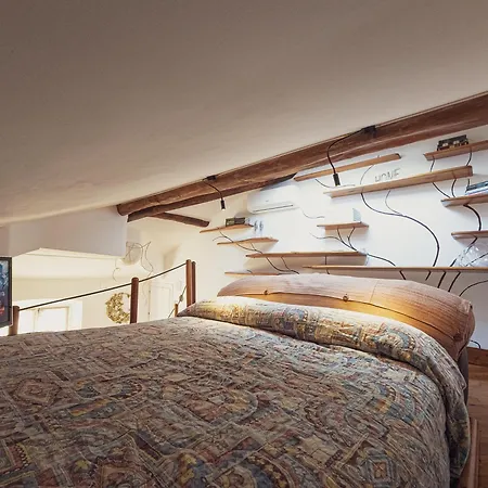 Microcasa Strategica Cinque Terre E Portofino Parcheggio Auto E Bici Gratuito Apartmán Chiavari