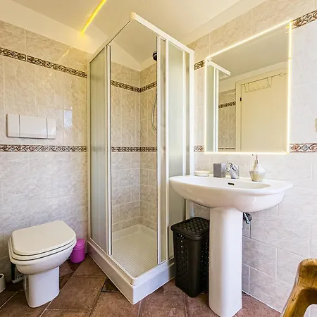 Nautical Micro-loft Con Parcheggio Privato شقة *