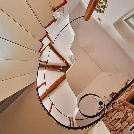 شقة Nautical Micro-loft Con Parcheggio Privato كيافاري